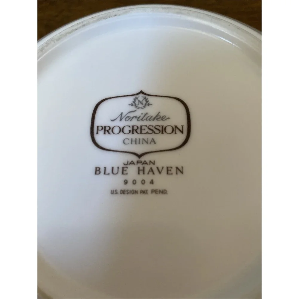 Noritake‎ Blue Haven Progression China 9004 Soup Bowl- 7 1/2